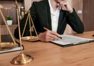 לימודי עריכת דין